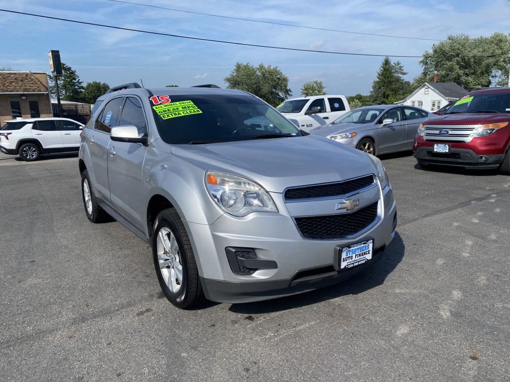 Photo 3 of this CHEVROLET EQUINOX