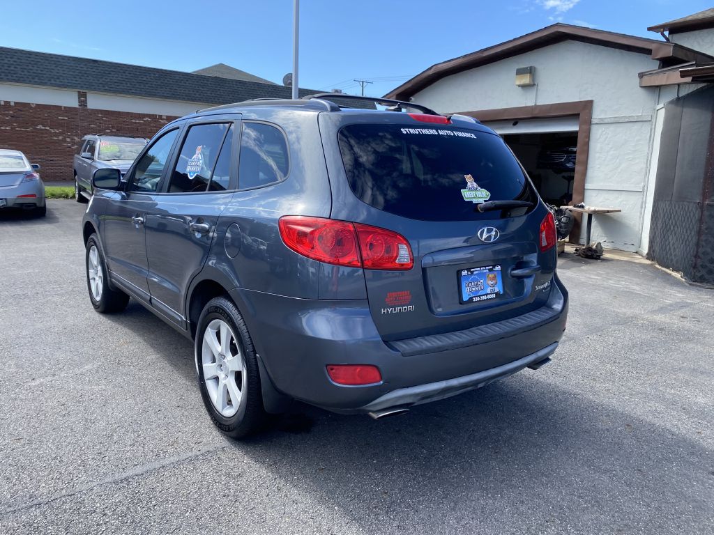 Photo 7 of this HYUNDAI SANTA FE