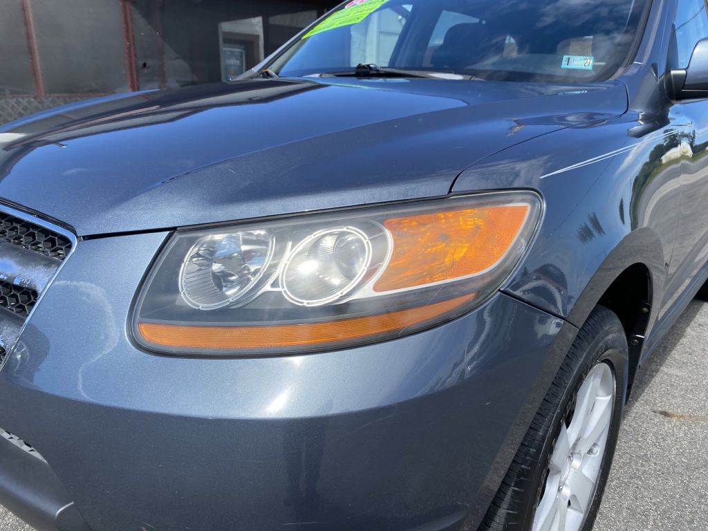 Photo 25 of this HYUNDAI SANTA FE