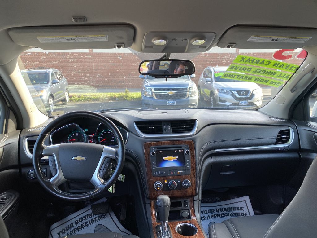 Photo 9 of this CHEVROLET TRAVERSE
