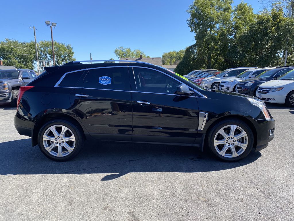 Photo 4 of this CADILLAC SRX