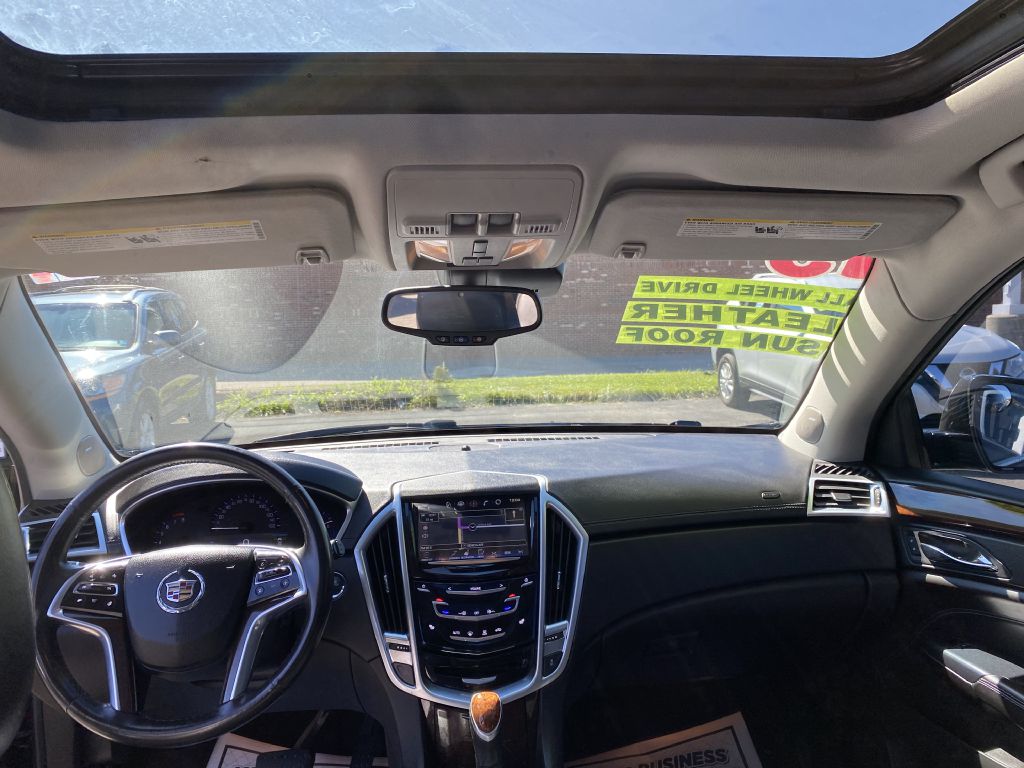 Photo 9 of this CADILLAC SRX