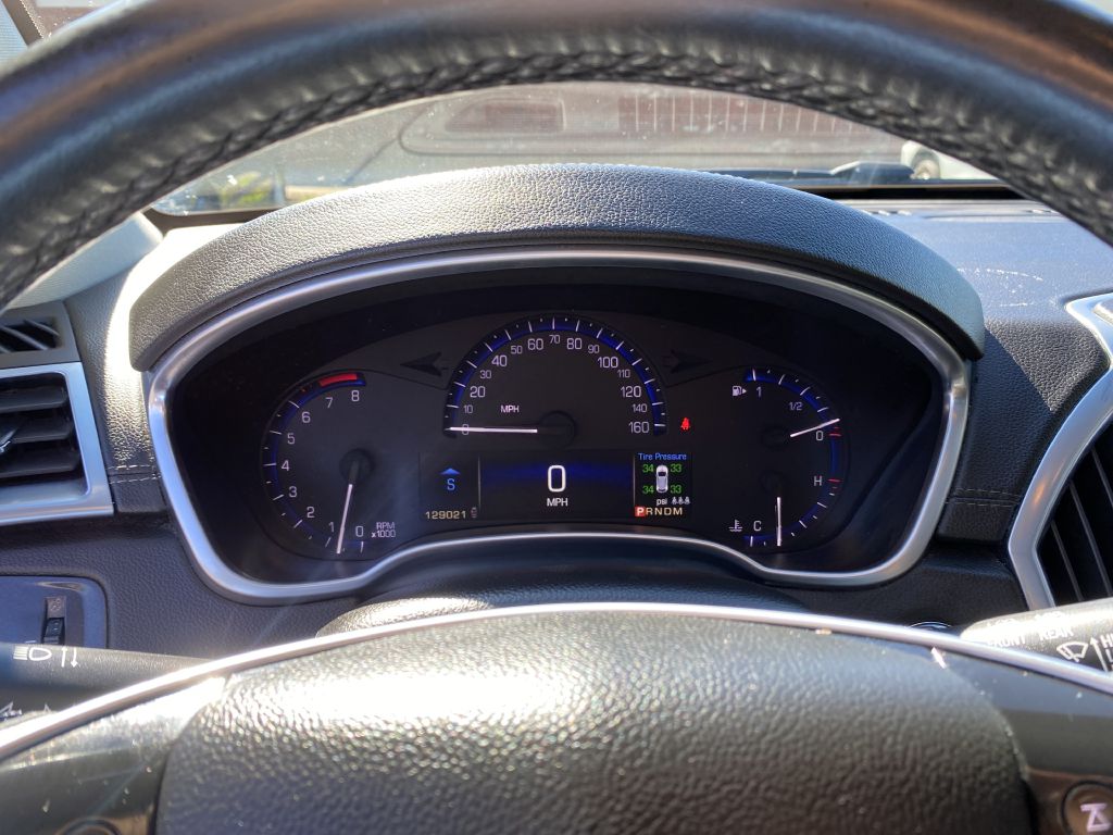 Photo 12 of this CADILLAC SRX