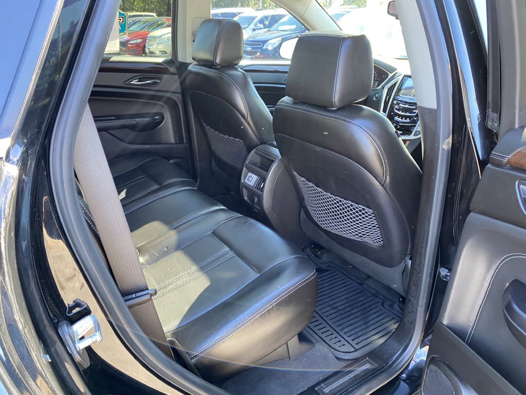 Photo 17 of this CADILLAC SRX