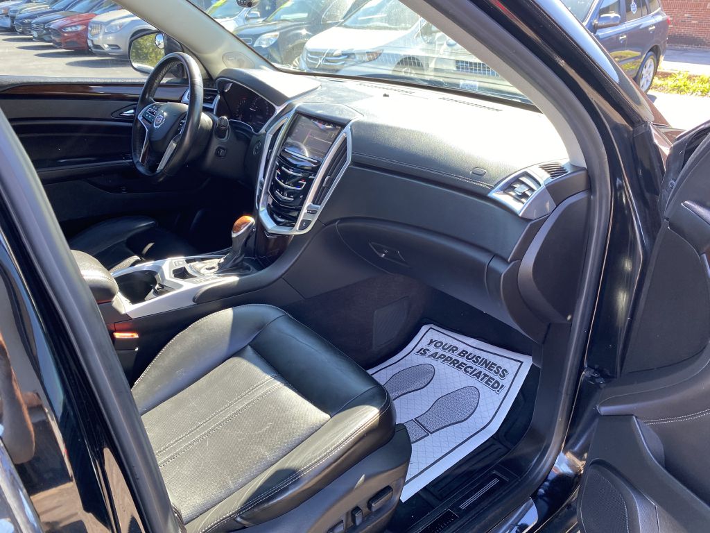 Photo 18 of this CADILLAC SRX