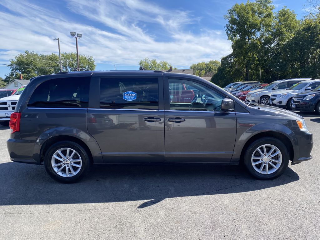 Photo 4 of this DODGE GRAND CARAVAN