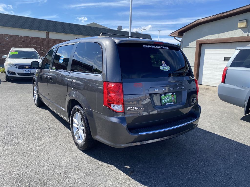 Photo 7 of this DODGE GRAND CARAVAN