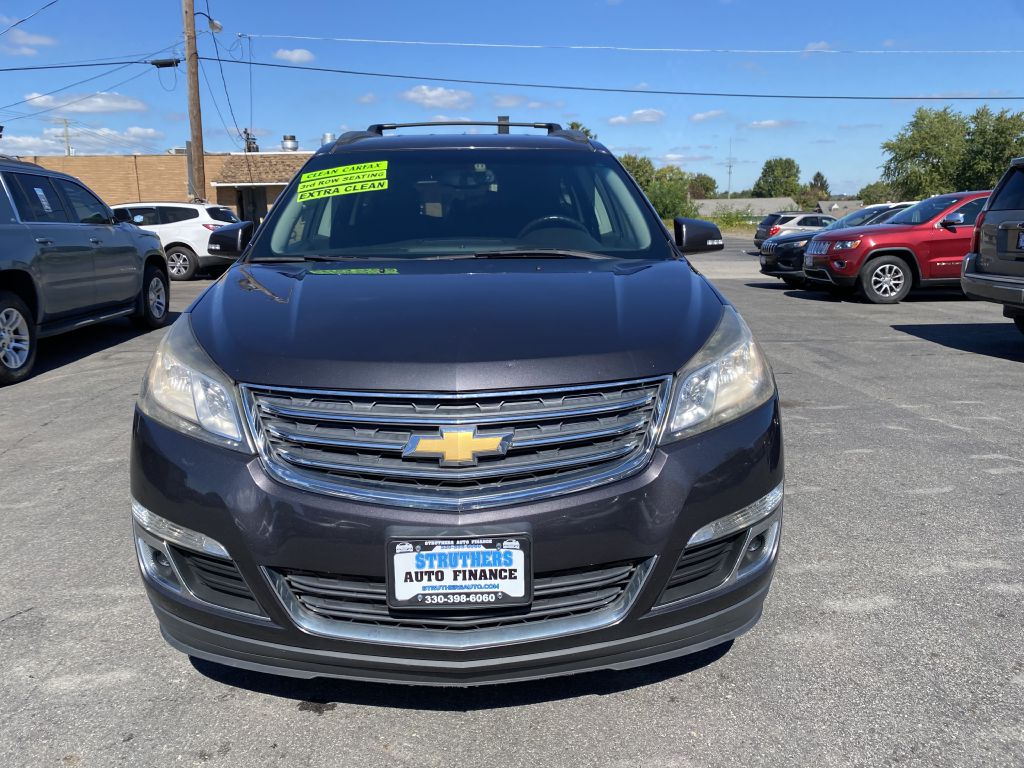 Photo 2 of this CHEVROLET TRAVERSE