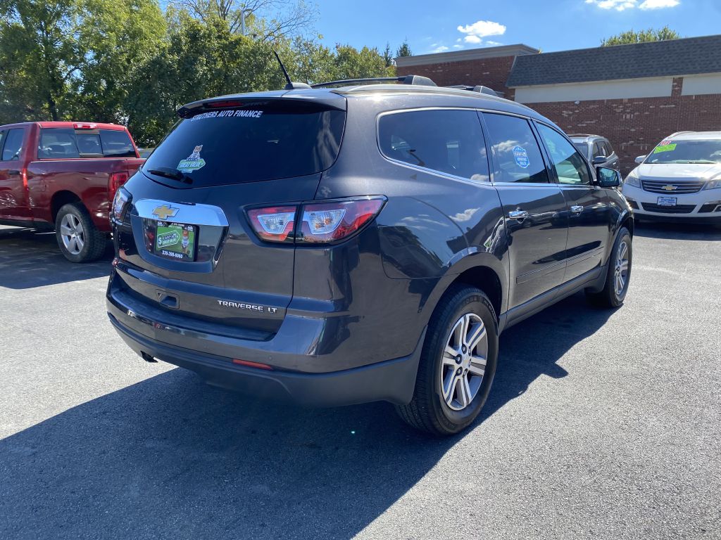 Photo 5 of this CHEVROLET TRAVERSE