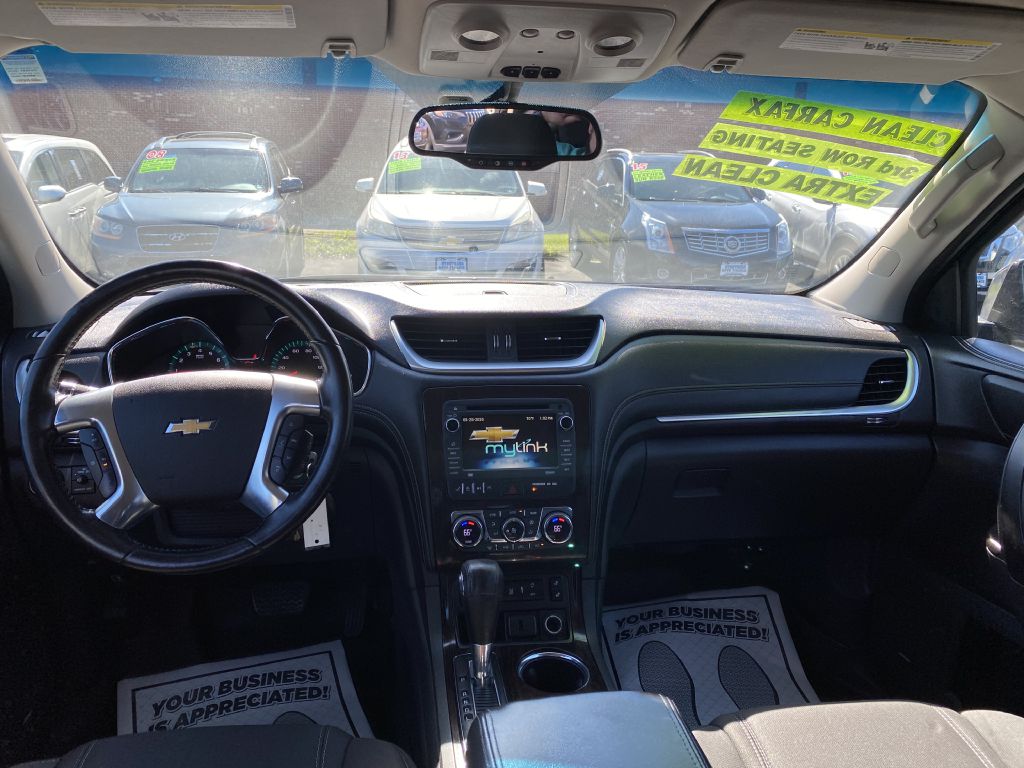 Photo 9 of this CHEVROLET TRAVERSE