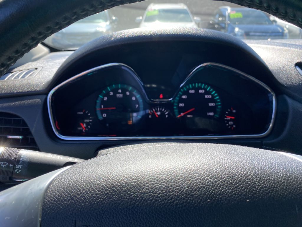 Photo 12 of this CHEVROLET TRAVERSE