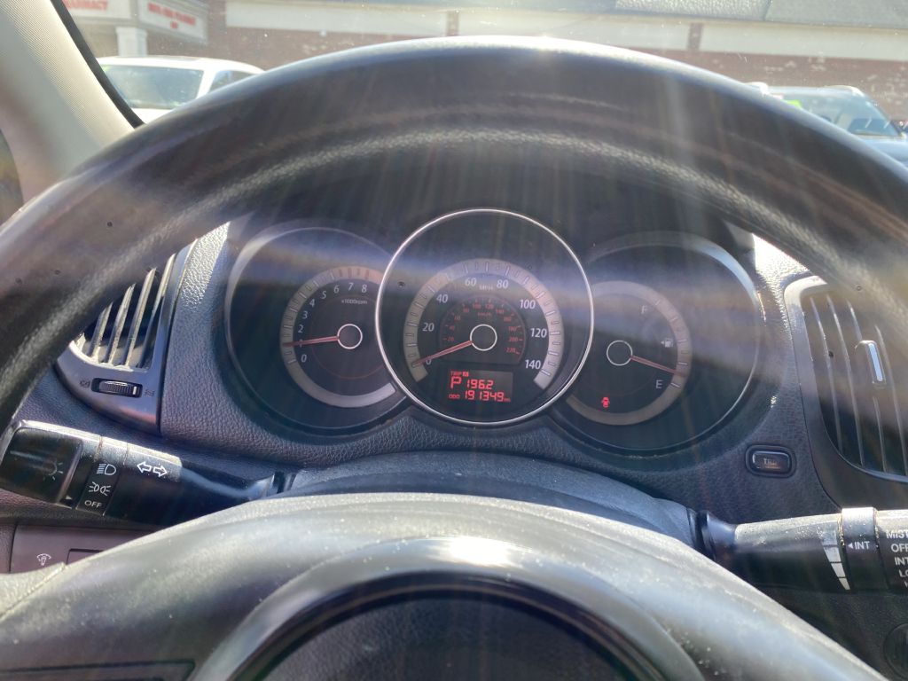 Photo 12 of this KIA FORTE