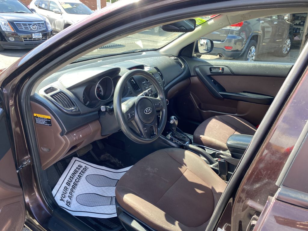 Photo 14 of this KIA FORTE