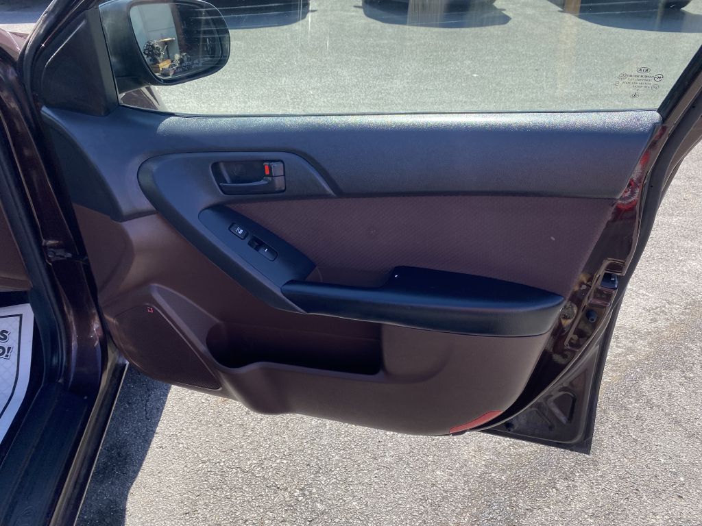 Photo 22 of this KIA FORTE
