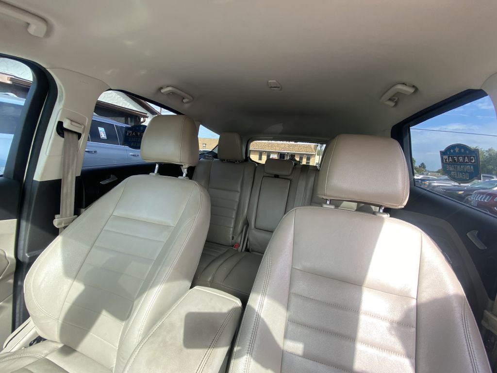 Photo 19 of this FORD ESCAPE