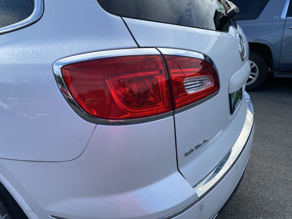 Photo 27 of this BUICK ENCLAVE