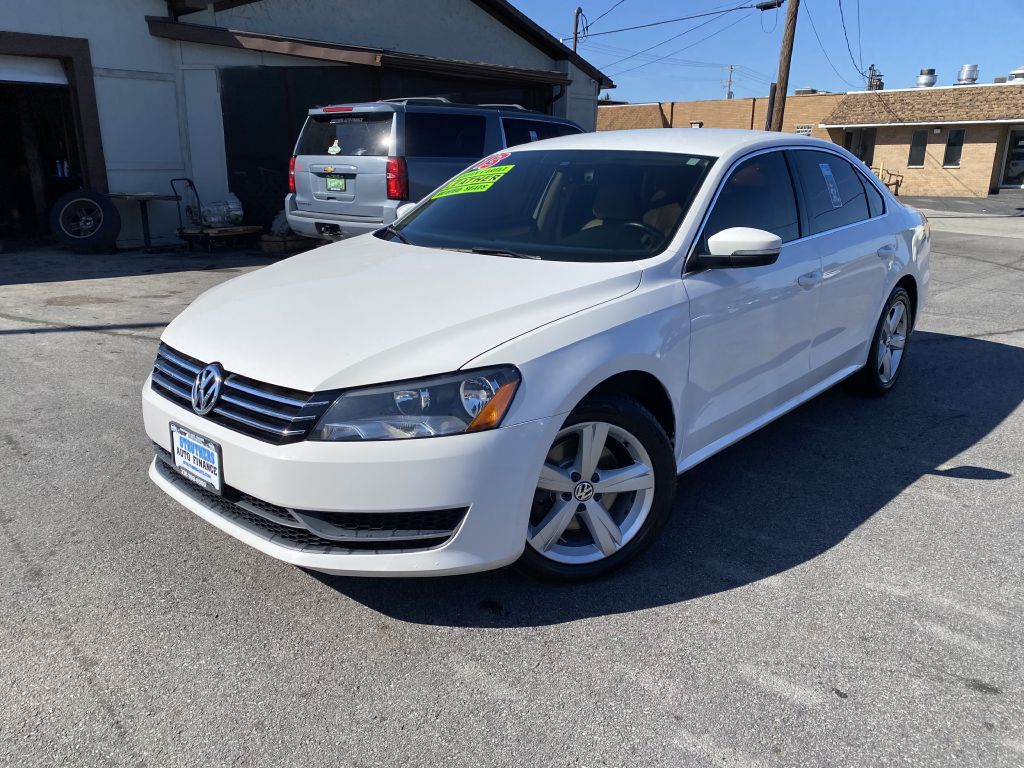 2013 VOLKSWAGEN PASSAT