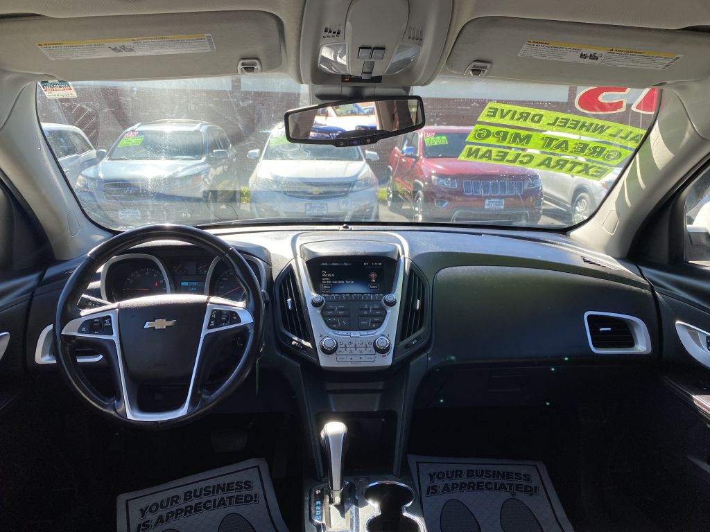 Photo 9 of this CHEVROLET EQUINOX