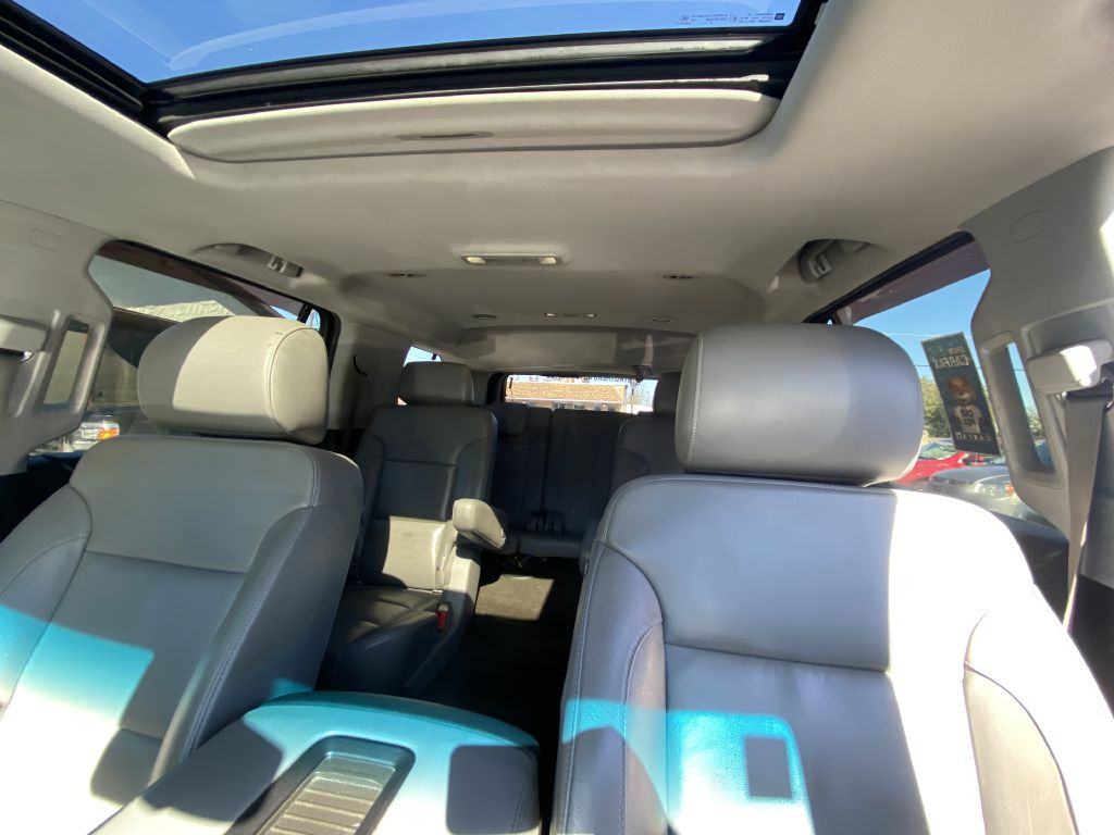 Photo 20 of this CHEVROLET TAHOE