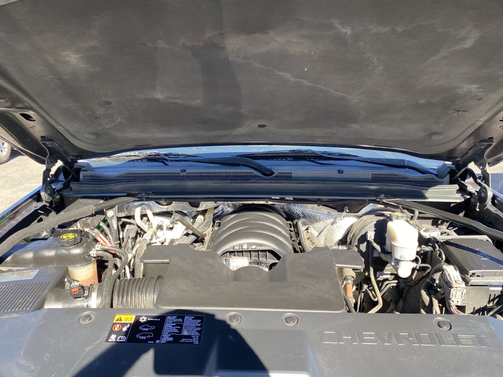Photo 25 of this CHEVROLET TAHOE