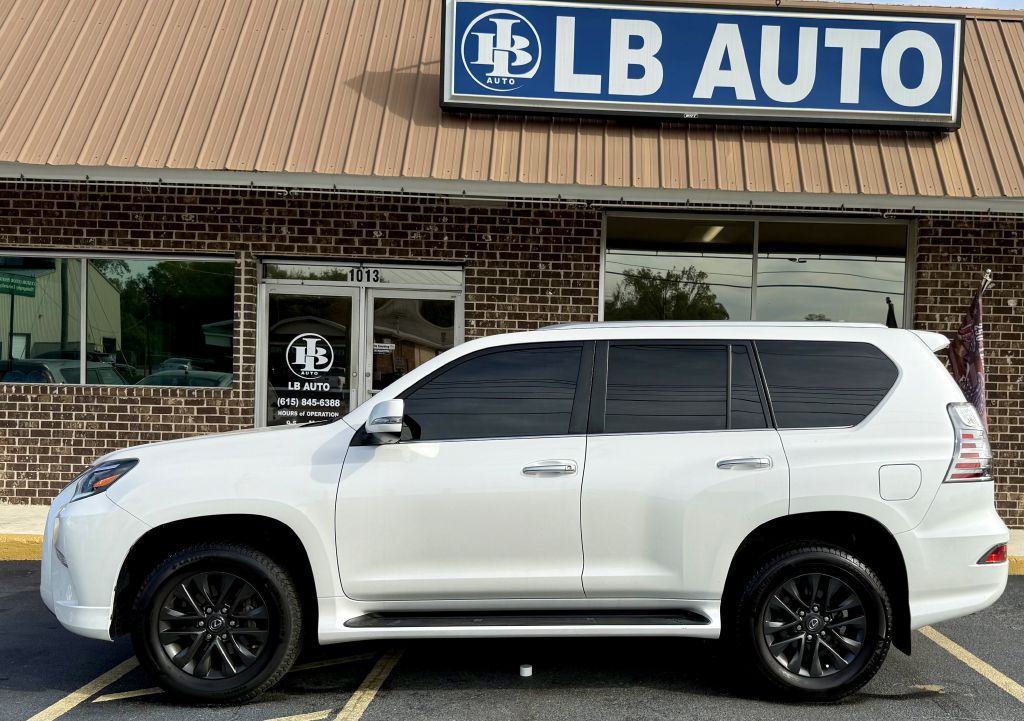 Photo 3 of this LEXUS GX