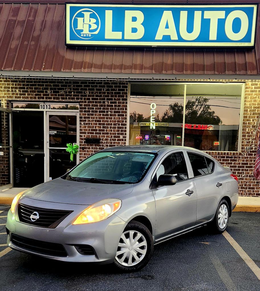 2014 NISSAN VERSA