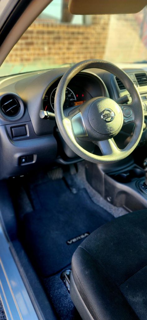 Photo 21 of this NISSAN VERSA