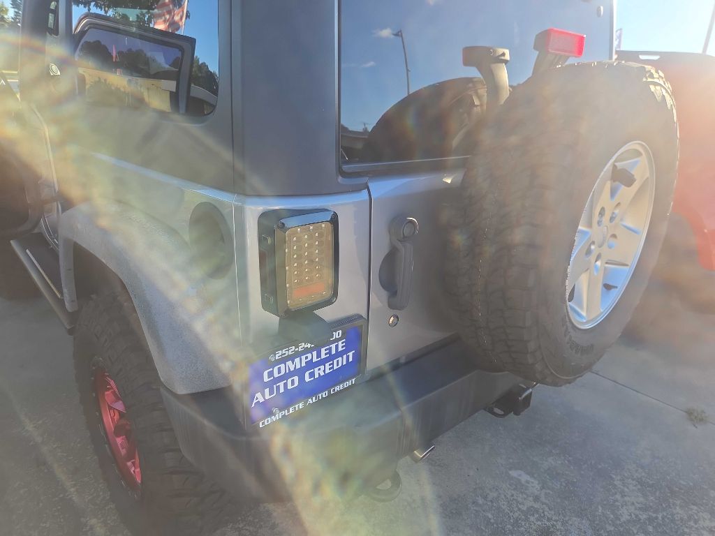 Photo 2 of this JEEP WRANGLER