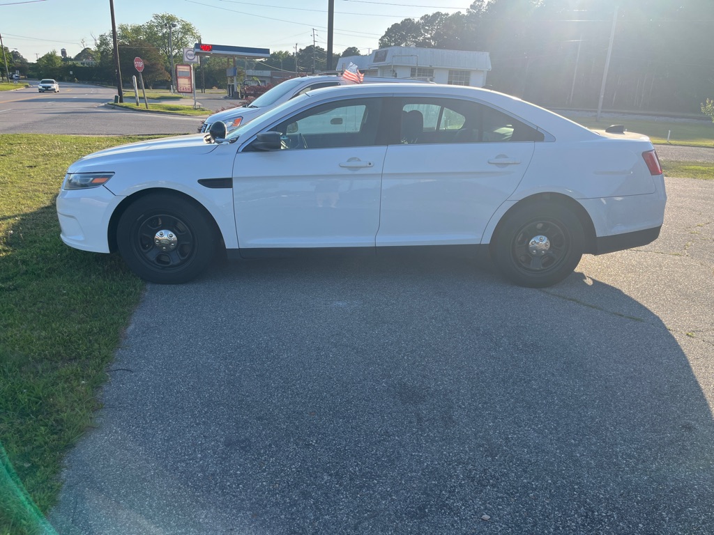 Photo 2 of this FORD TAURUS