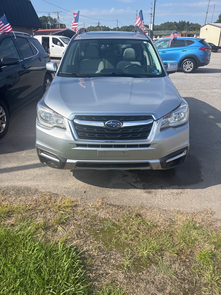2017 SUBARU FORESTER