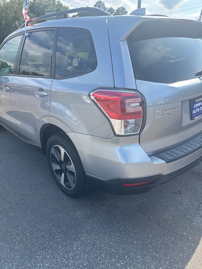Photo 4 of this SUBARU FORESTER