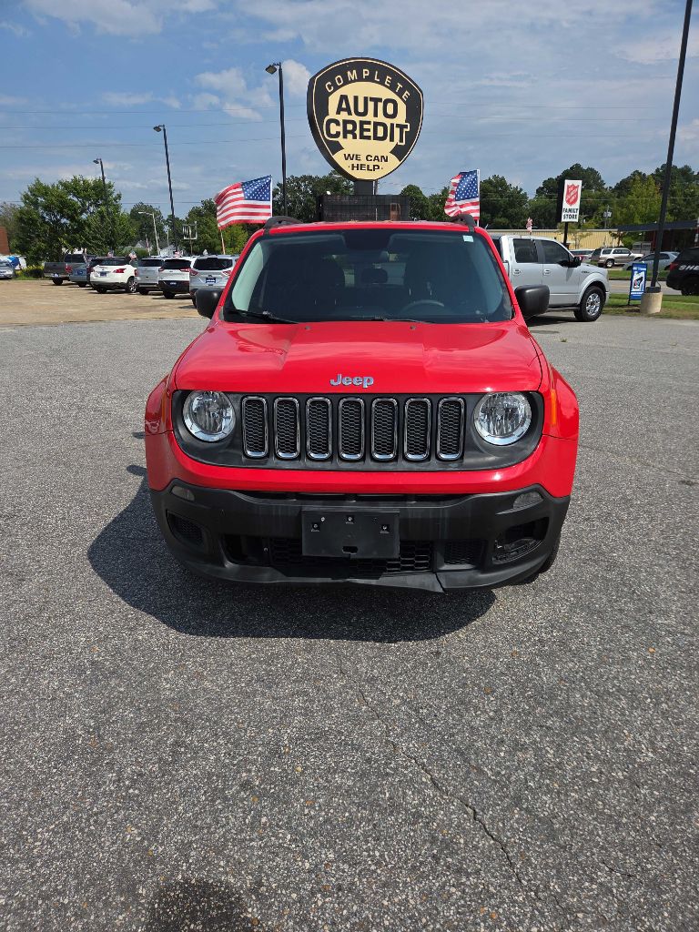 Photo 5 of this JEEP RENEGADE