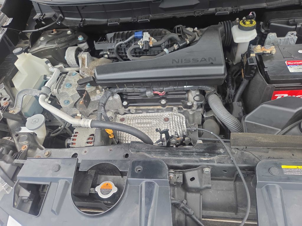 Photo 19 of this NISSAN ROGUE