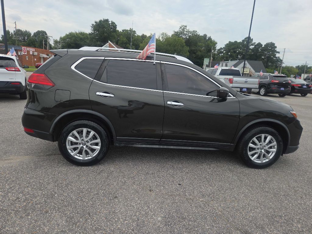 Photo 7 of this NISSAN ROGUE