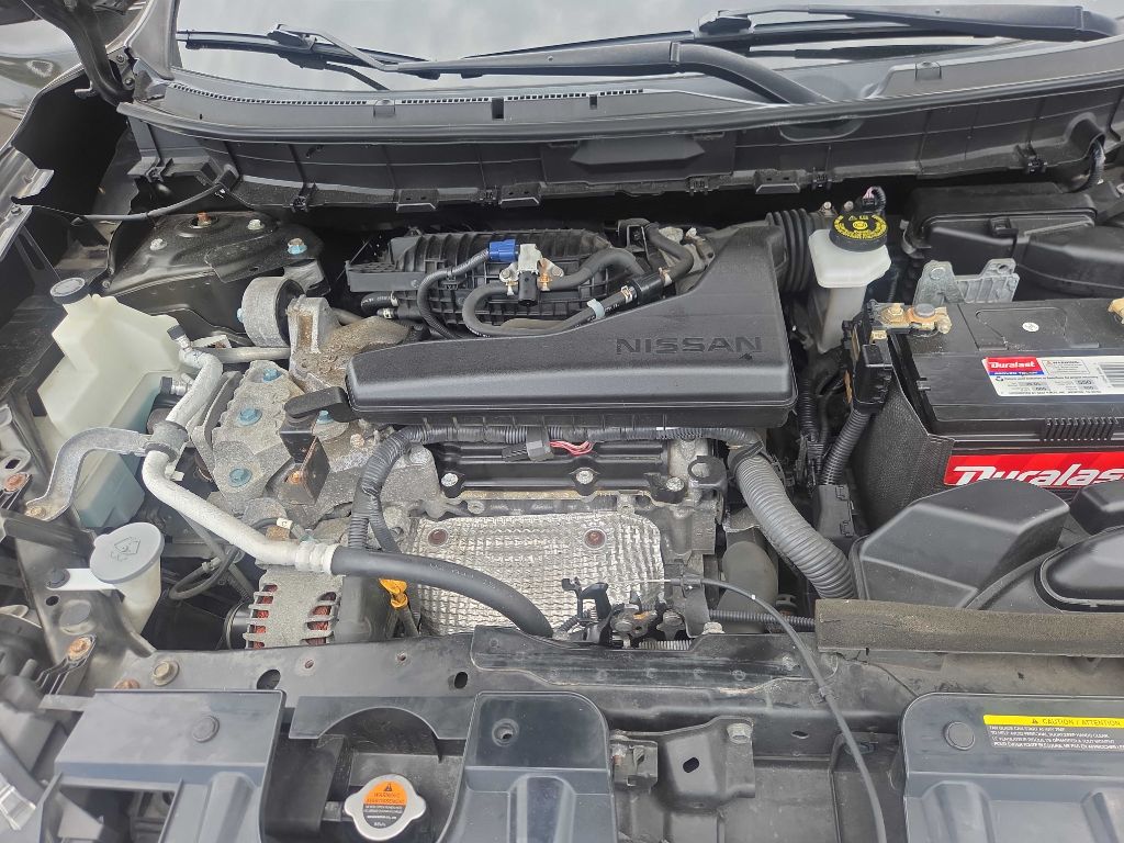 Photo 18 of this NISSAN ROGUE
