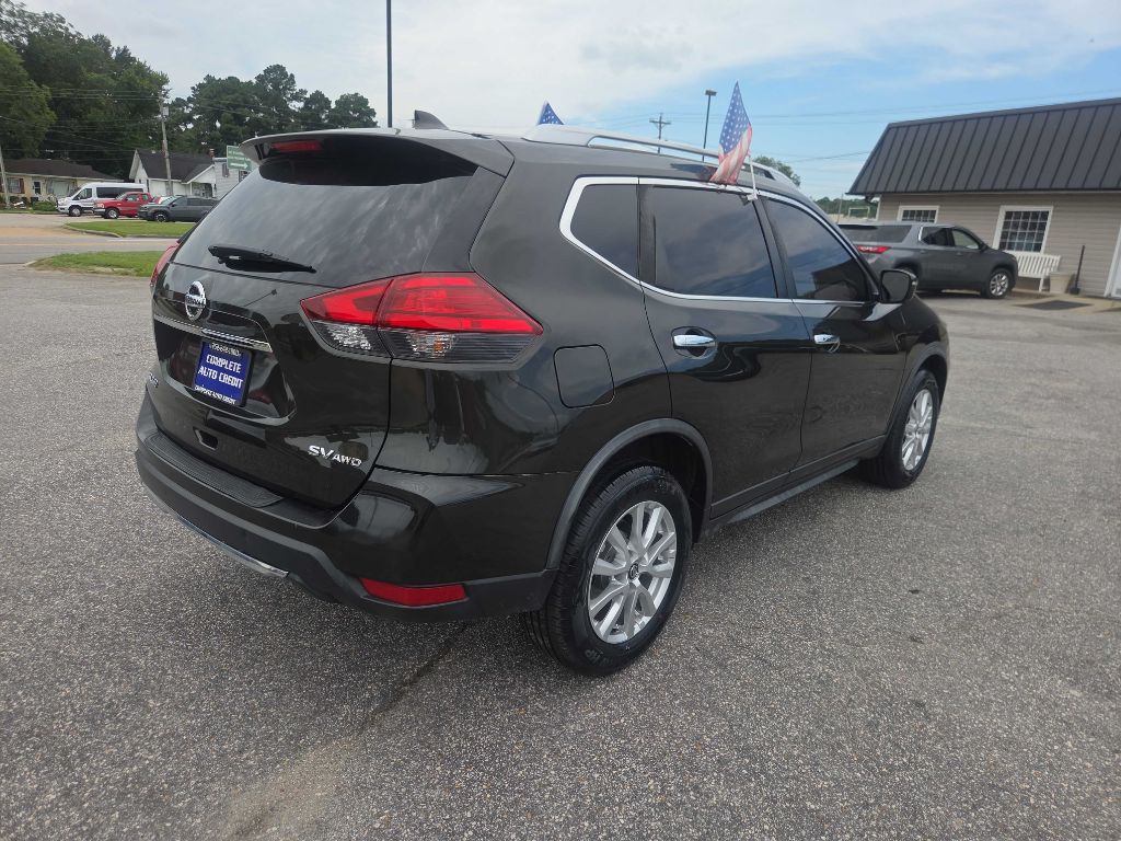 Photo 8 of this NISSAN ROGUE
