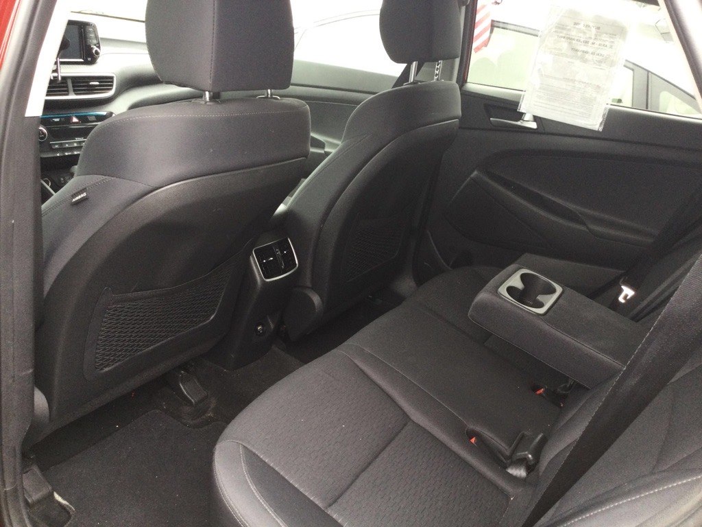 Photo 19 of this HYUNDAI TUCSON