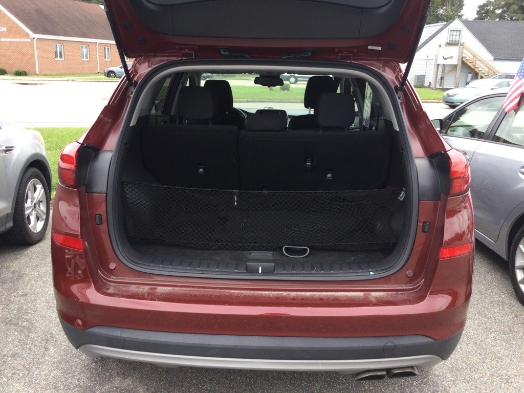 Photo 17 of this HYUNDAI TUCSON