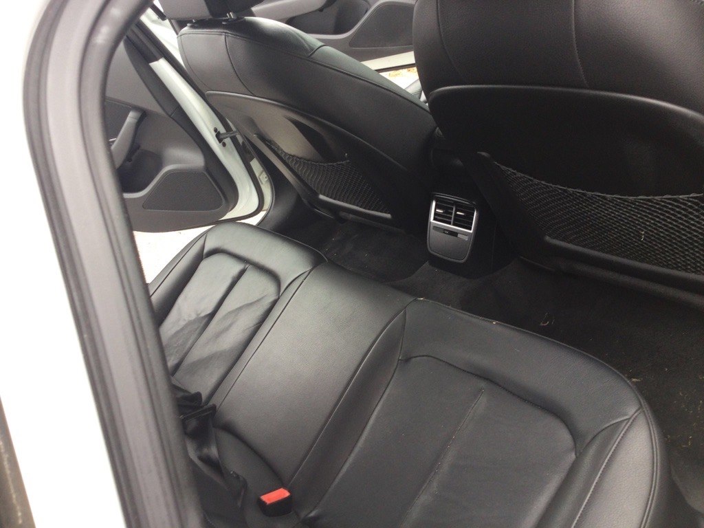 Photo 13 of this AUDI A3