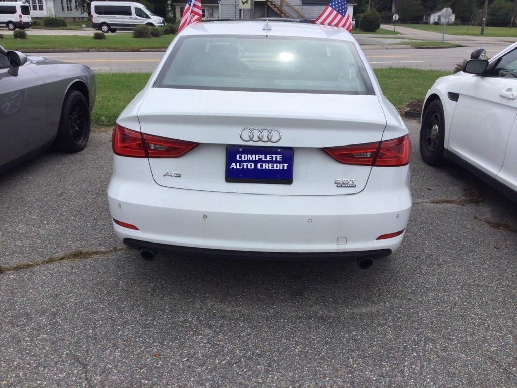 Photo 4 of this AUDI A3