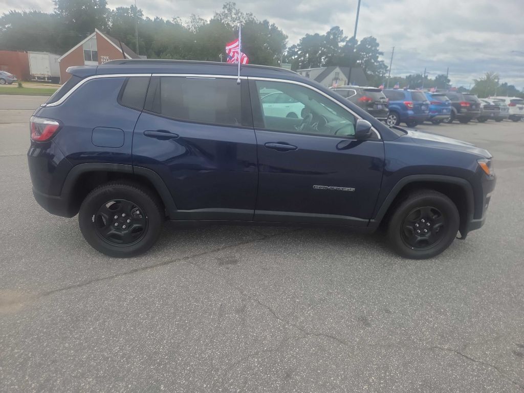 Photo 7 of this JEEP COMPASS