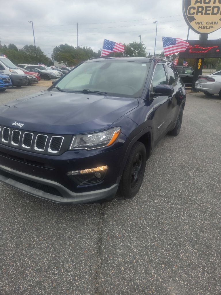 Photo 4 of this JEEP COMPASS