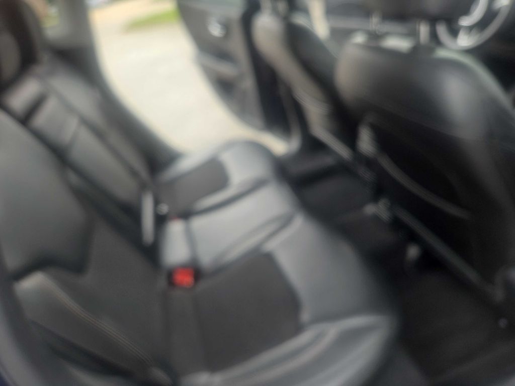 Photo 24 of this JEEP COMPASS
