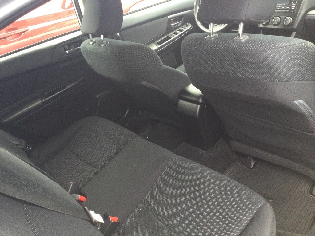 Photo 10 of this SUBARU IMPREZA