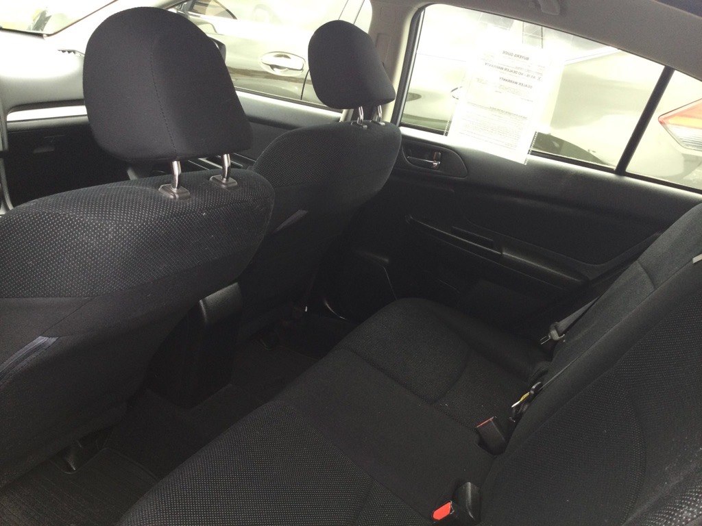 Photo 13 of this SUBARU IMPREZA