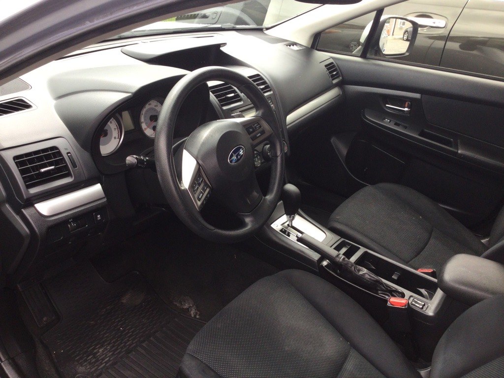 Photo 15 of this SUBARU IMPREZA