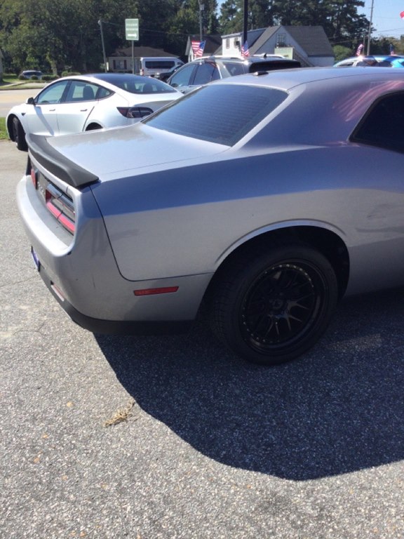 Photo 5 of this DODGE CHALLENGER