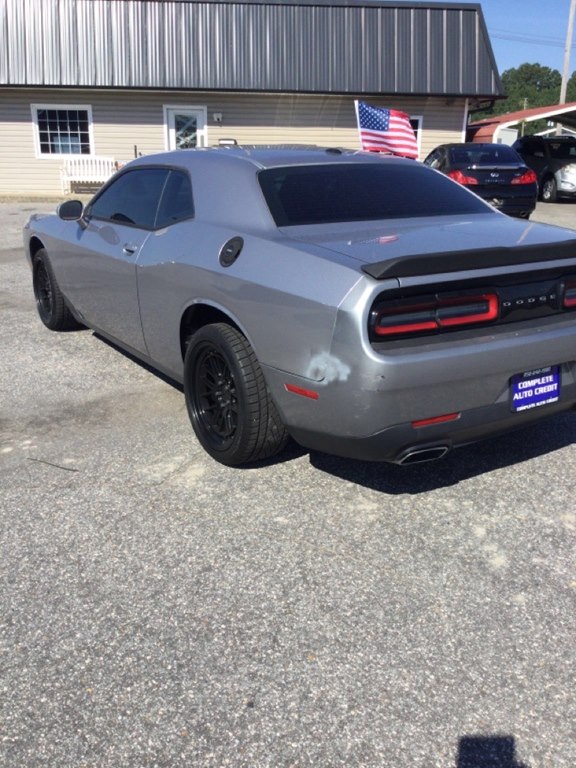 Photo 2 of this DODGE CHALLENGER