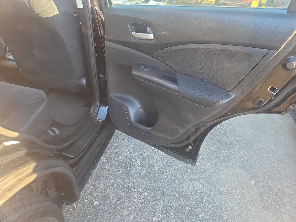 Photo 18 of this HONDA CR-V