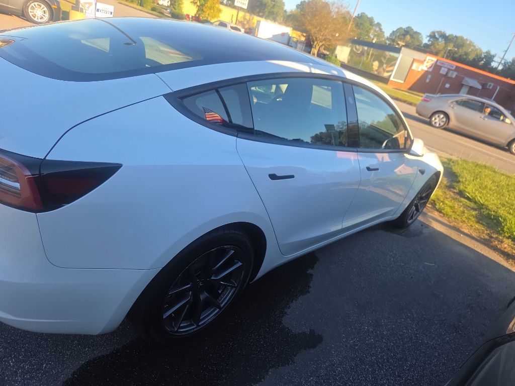 Photo 7 of this TESLA MODEL 3